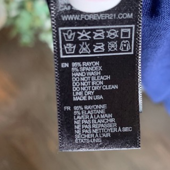 Forever 21 Women's Deep V-neck Tie Dye Top - Picture 6 of 8